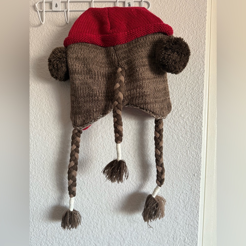 Sock monkey beanie - Picture 2 of 4